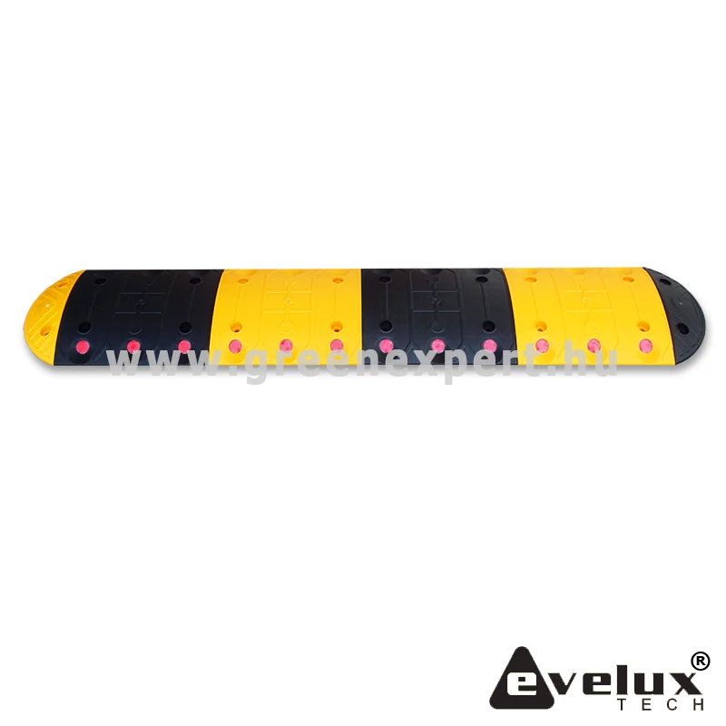 Fekvőrendőr fényvisszaverőkkel (4 cm magas)